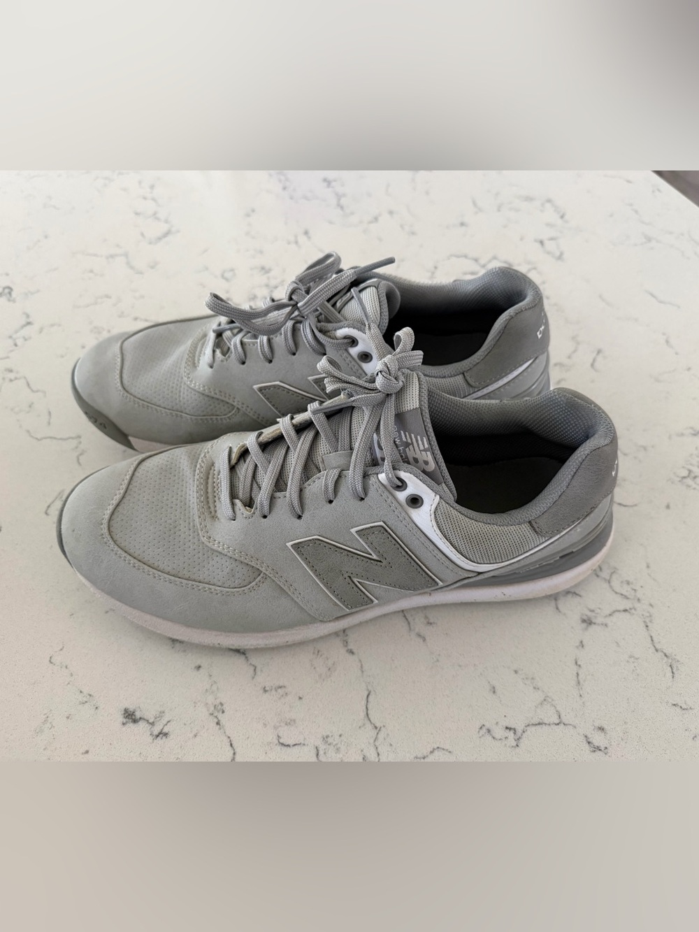 New Balance Men's Light Gray Lace-Up Sneakers Golf Shoes